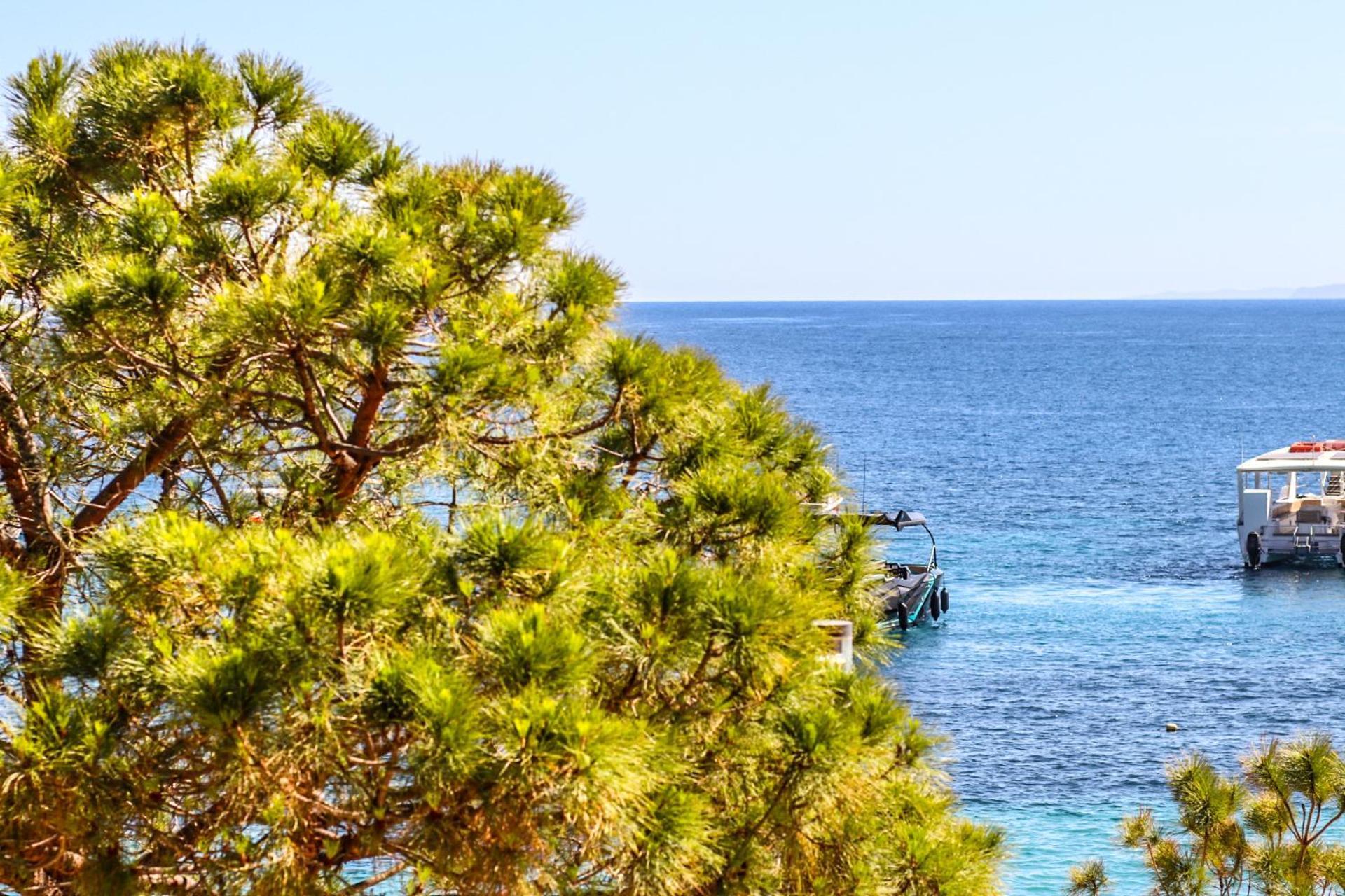 Hercules Sea View Himare Bagian luar foto