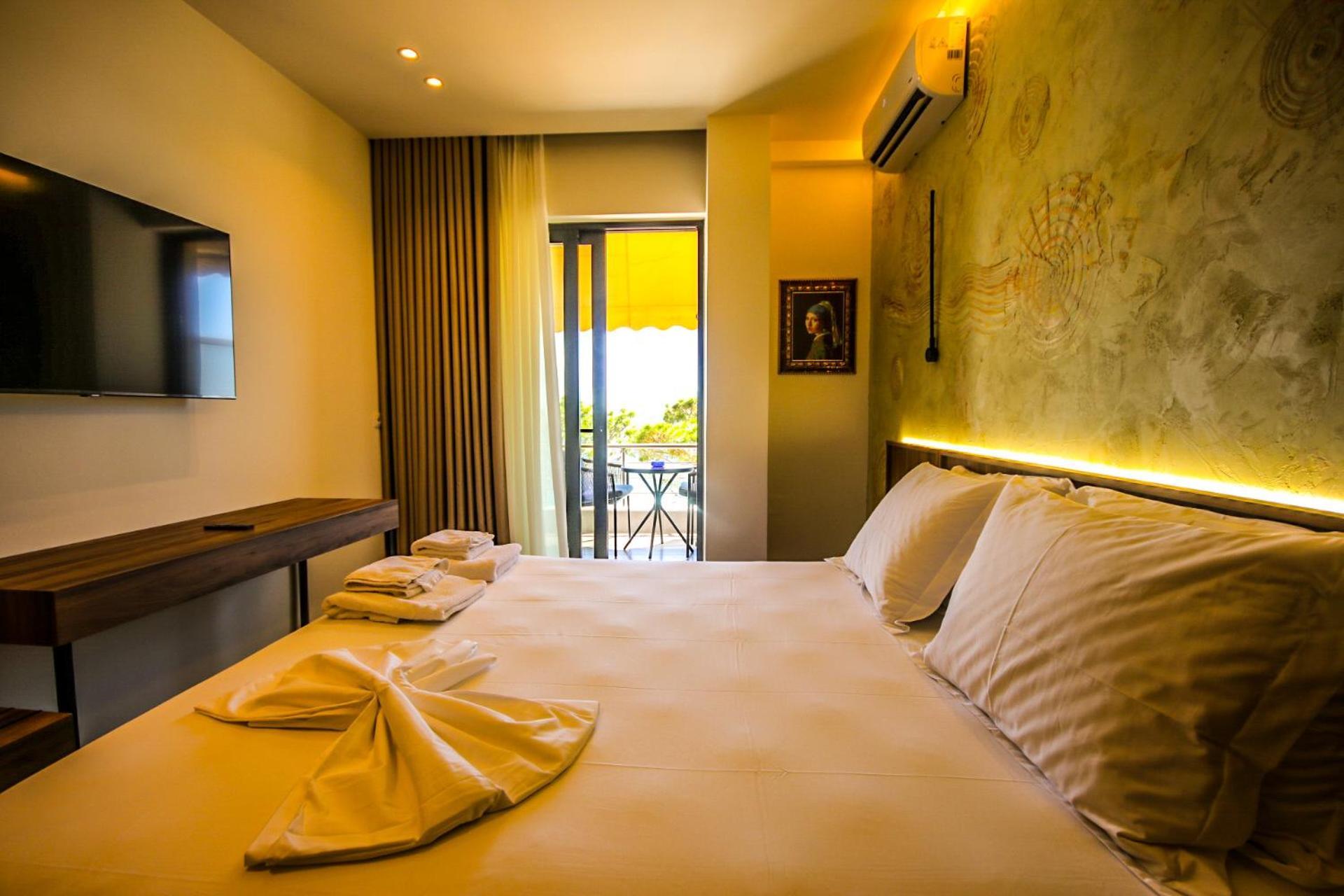 Hercules Sea View Himare Bagian luar foto
